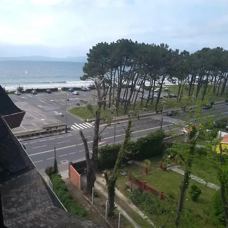 Primera Linea Playa D Samil Apartment